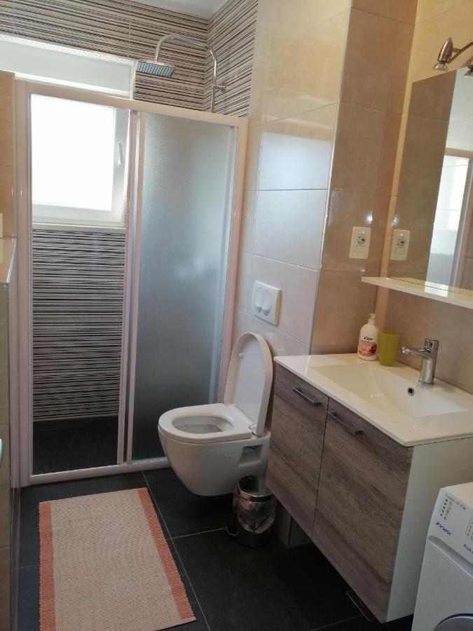 Apartment Mery Trogir Eksteriør bilde